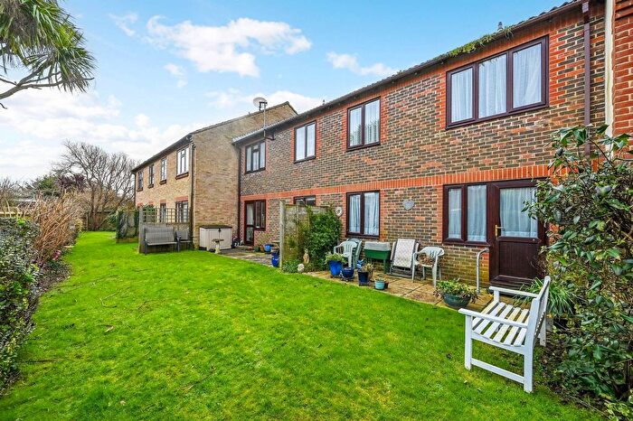 2 Bedroom Property For Sale In Windmill Court, East Wittering, PO20