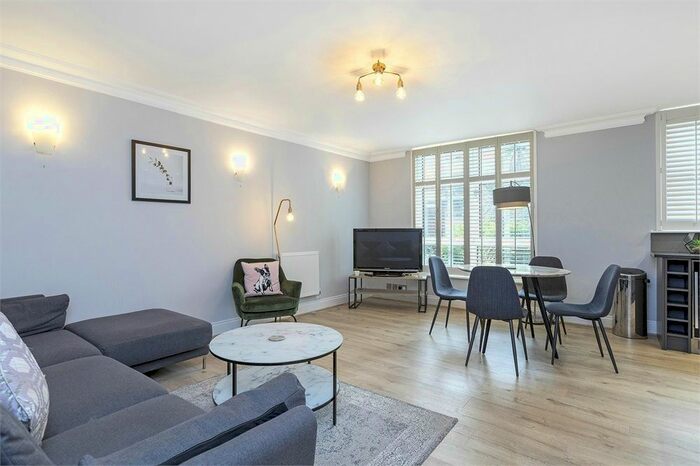 2 Bedroom Flat To Rent In Lapwing Court, Swan Street, London, SE1
