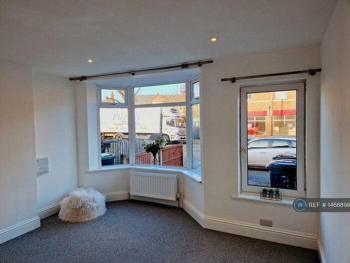 1 Bedroom Flat To Rent In Carlton Hill, Carlton, Nottingham, NG4