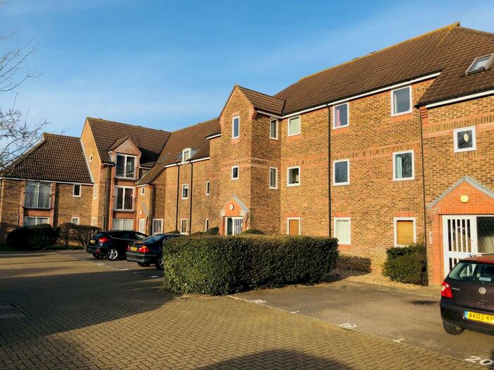 2 Bedroom Apartment To Rent In Beeleigh Link, Chelmer Village, Chelmsford, CM2