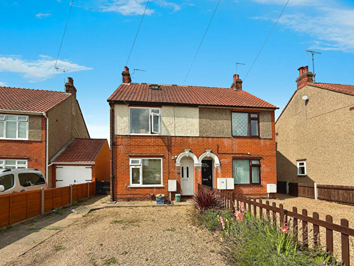 2 Bedroom Flat To Rent In Cavendish Avenue, Colchester, CO2
