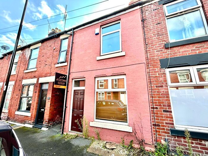 2 Bedroom House For Sale In Windermere Road, Sheffield, S8