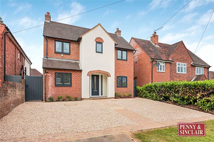 4 Bedroom Detached House To Rent In Cromwell Road, RG9