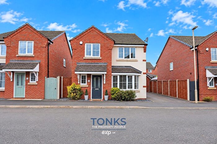 4 Bedroom Detached House For Sale In Elm Drive, Halesowen, B62