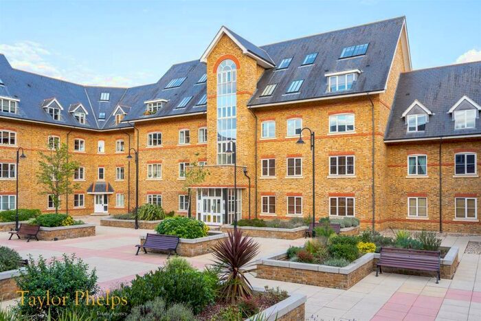 1 Bedroom Apartment To Rent In Stewart Place, Ware - High Spec Apartment, SG12