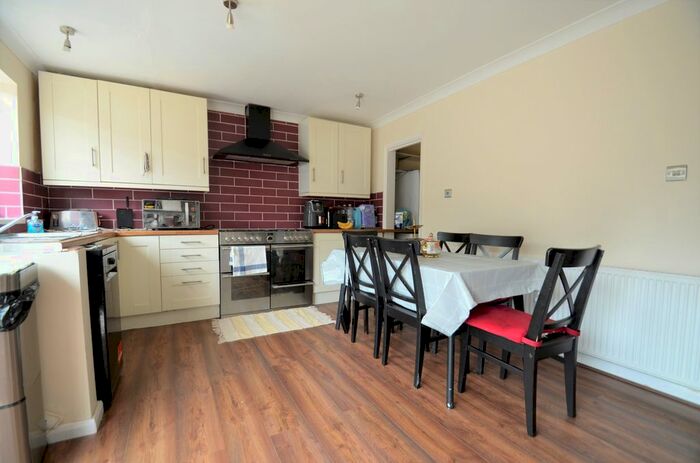 3 Bedroom Semi-Detached House To Rent In Orchard Avenue, Ashford, TW15