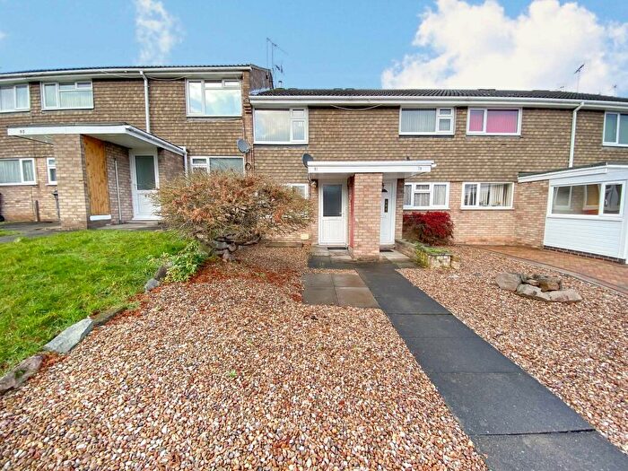 2 Bedroom Flat To Rent In Linkway Gardens, Leicester, LE3