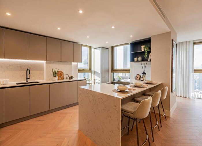 2 Bedroom Flat For Sale In One Thames Quay, Marsh Wall, E14