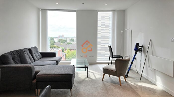 2 Bedroom Flat To Rent In Boundary Lane, Manchester, M15