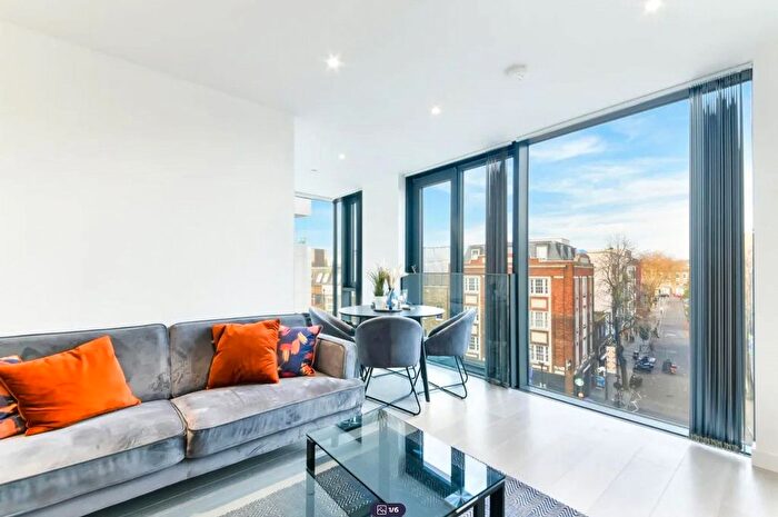 1 Bedroom Flat To Rent In City North East Tower, City North Place, London, N4