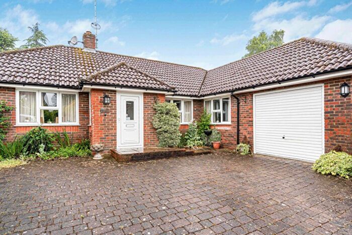 3 Bedroom Bungalow For Sale In Chappell Close, Liphook, Hampshire, GU30