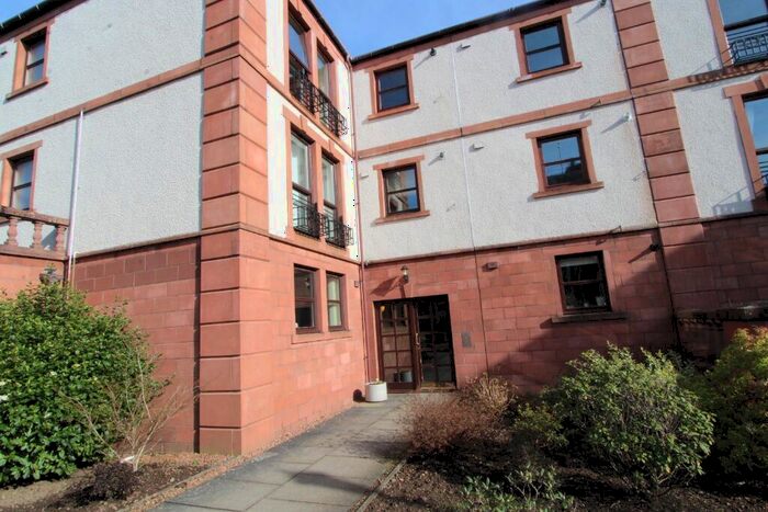 2 Bedroom Flat To Rent In Vernonholme, Riverside Drive, Dundee, DD2
