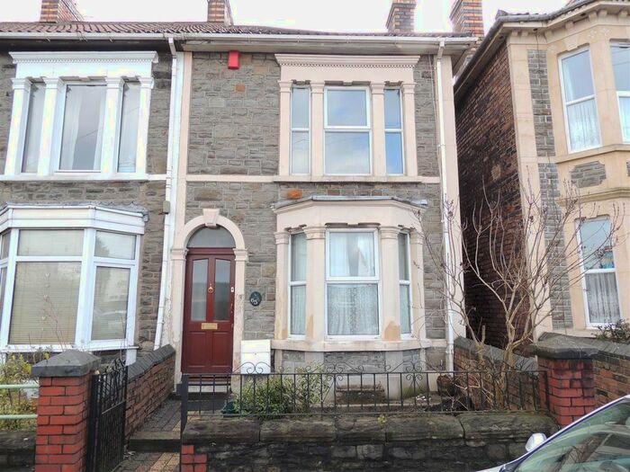 3 Bedroom End Of Terrace House To Rent In Hanham Road, Hanham, Bristol, BS15