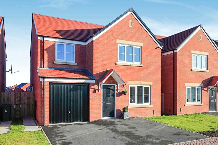 4 Bedroom House To Rent In Carolside Grove, Hampton Gardens, Peterborough, PE7