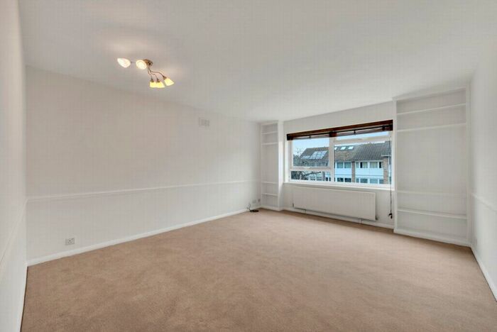 1 Bedroom Flat To Rent In Copperfield Court, Shearman Road, Blackheath, SE3