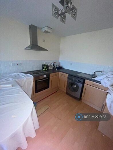 2 Bedroom Flat To Rent In Haigh Street, Liverpool, L3