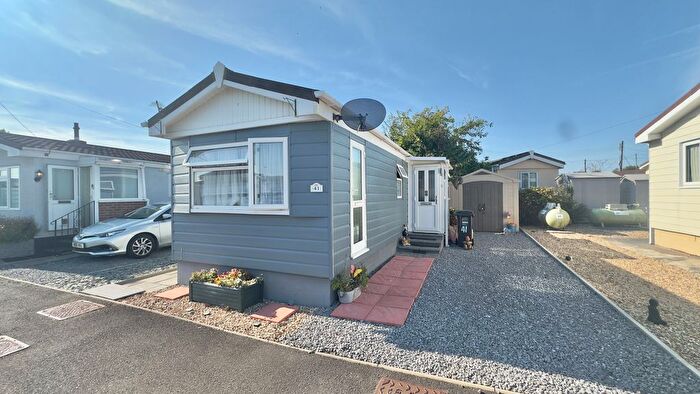 1 Bedroom Park Home For Sale In Hutton Park, Weston-Super-Mare, BS24