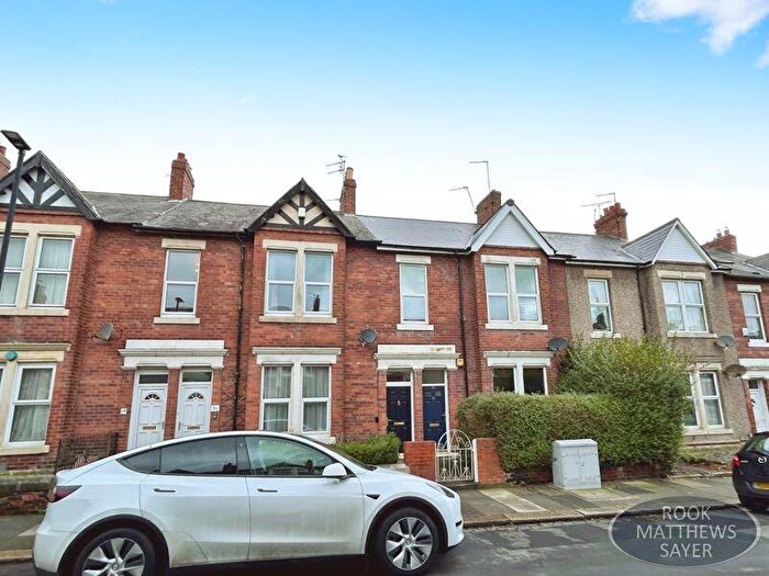 2 Bedroom Flat To Rent In Sandringham Road, Newcastle Upon Tyne, NE3