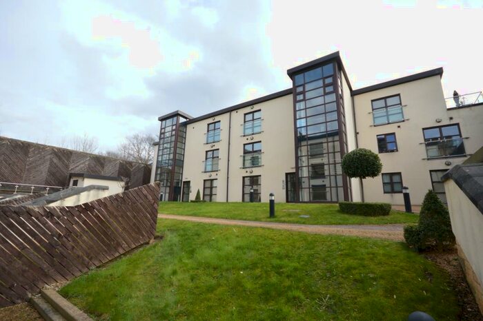 1 Bedroom Apartment To Rent In Queens Gardens, Queens Tower, Park Grange Road, Sheffield, S2