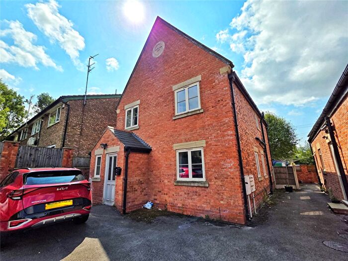 4 Bedroom Detached House For Sale In Fitzroy Street, Millbrook, Stalybridge, Greater Manchester, SK15