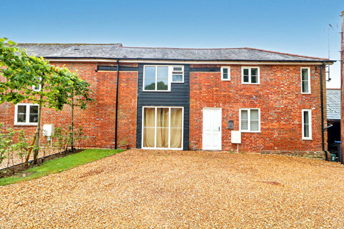 3 Bedroom Mews For Sale In Forest Green, Dorking, RH5