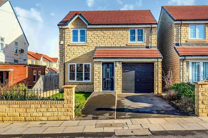 3 Bedroom Detached House To Rent In Minors Crescent, Darlington, DL3