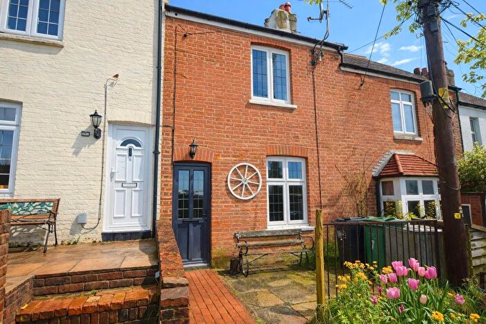 2 Bedroom Cottage To Rent In Doleham Hill, Guestling, Hastings, TN35