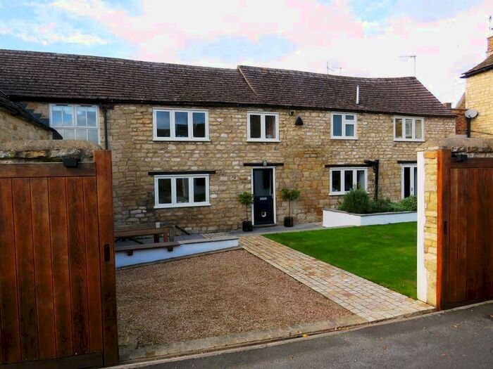 5 Bedroom House To Rent In Gas Lane, Stamford, PE9