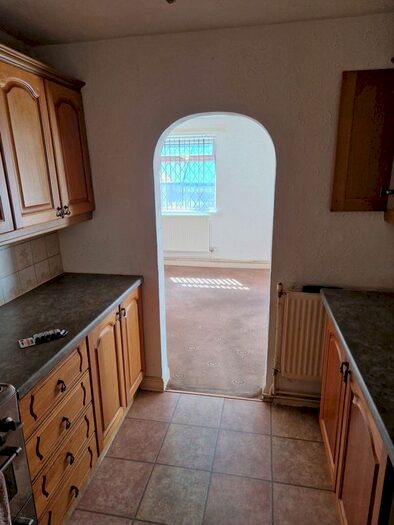 3 Bedroom Terraced House To Rent In Caistor Walk, Oldham, OL1