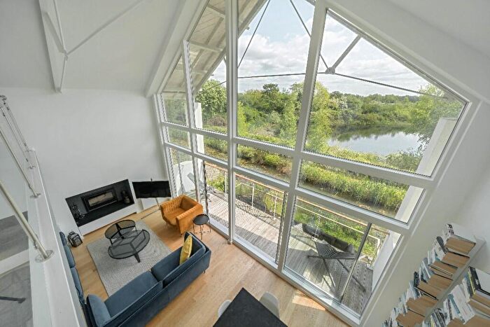 5 Bedroom Detached House For Sale In Bittern Lodge, GL7