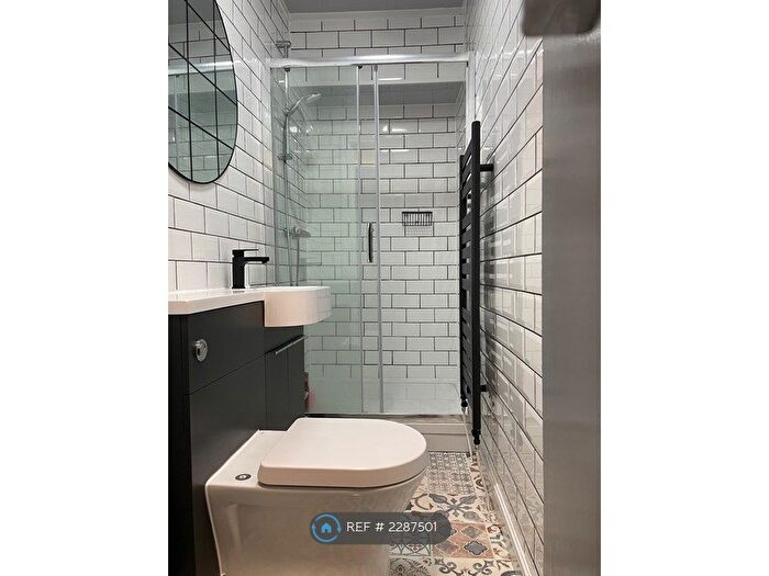 5 Bedroom Terraced House To Rent In Avenham Terrace, Preston, PR1