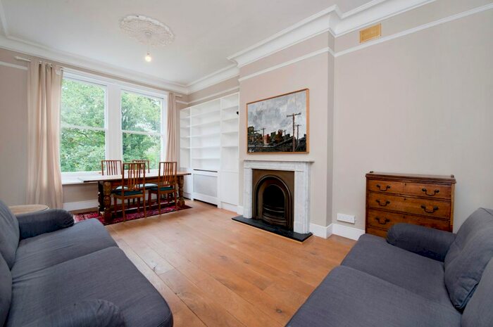 2 Bedroom Flat To Rent In Sinclair Road, Brook Green, London, Uk, W14