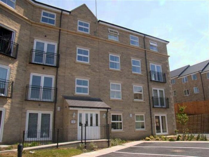 2 Bedroom Flat To Rent In Winding Rise, Bailiff Bridge, Brighouse, HD6