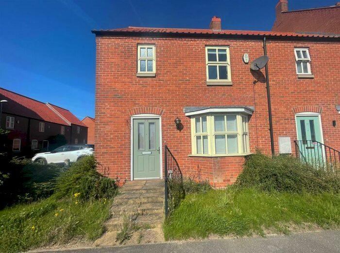 3 Bedroom Semi-Detached House To Rent In Newbridge Hill, Louth, LN11