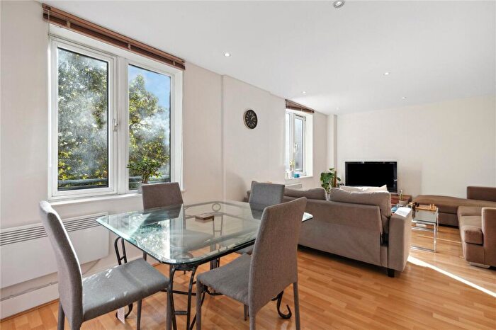 2 Bedroom Flat To Rent In Angel Southside, Owen Street, EC1V