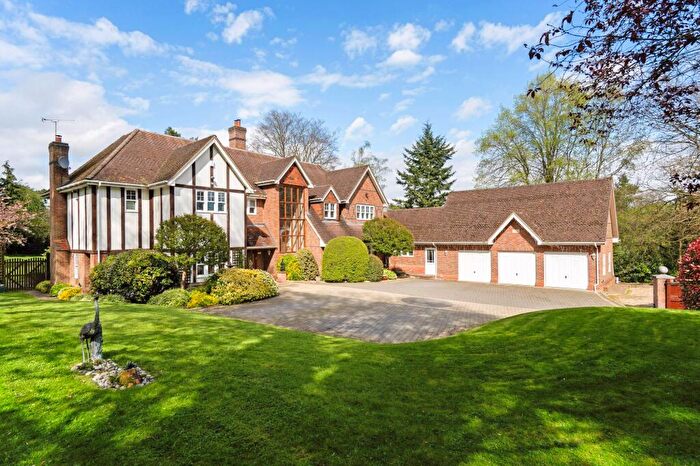 6 Bedroom Detached House For Sale In Martinsend Lane, Great Missenden, HP16