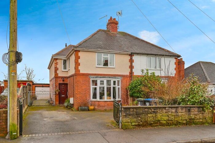 3 Bedroom Semi-Detached House To Rent In Springfield Avenue, Ashbourne, DE6