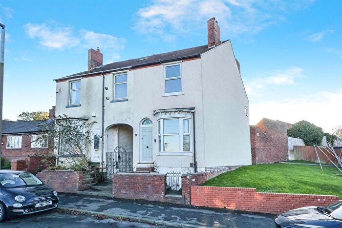 2 Bedroom Semi Detached House For Sale In Richmond Street, Halesowen, B63