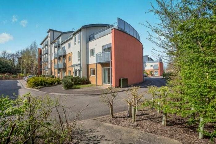 2 Bedroom Penthouse To Rent In Pound Hill, Crawley, RH10