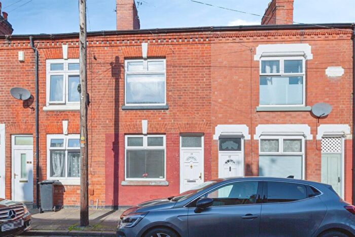 2 Bedroom Terraced House For Sale In Vaughan Street, Leicester, LE3