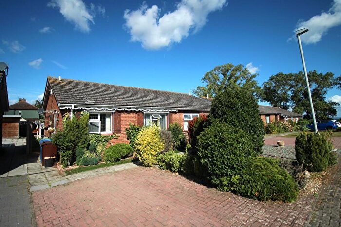 2 Bedroom Semi-Detached Bungalow For Sale In Echo Walk, Minster On Sea, Sheerness, ME12