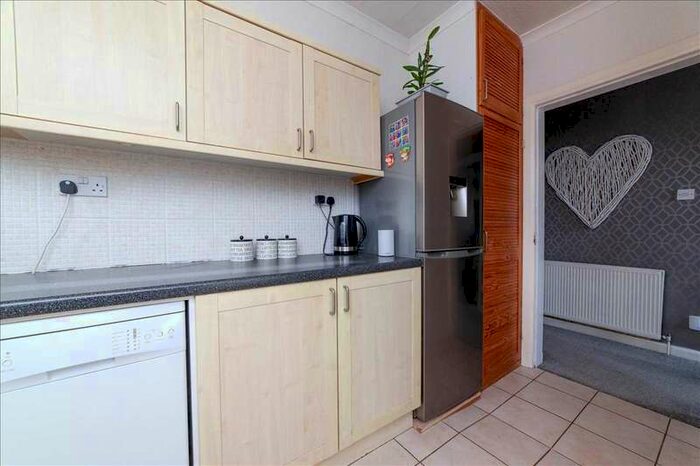 2 Bedroom Apartment For Sale In Wishaw Road, Wishaw, ML2