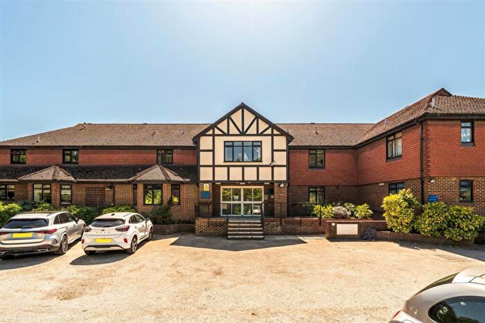 1 Bedroom Flat For Sale In Westcombe Park Road, Blackheath, SE3