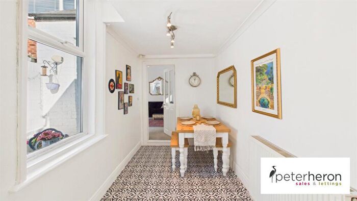 1 Bedroom Cottage For Sale In Briery Vale Road, Ashbrooke, Sunderland, SR2