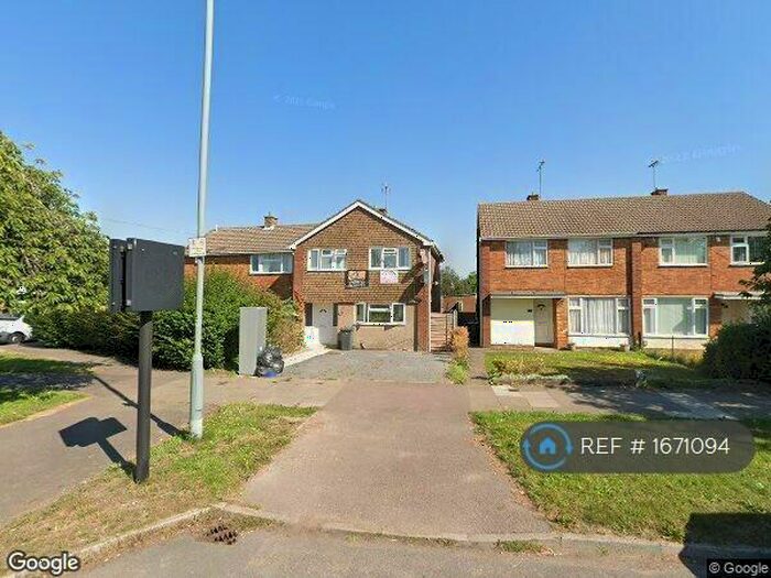 3 Bedroom Semi-Detached House To Rent In Leagrave High Street, Luton, LU4
