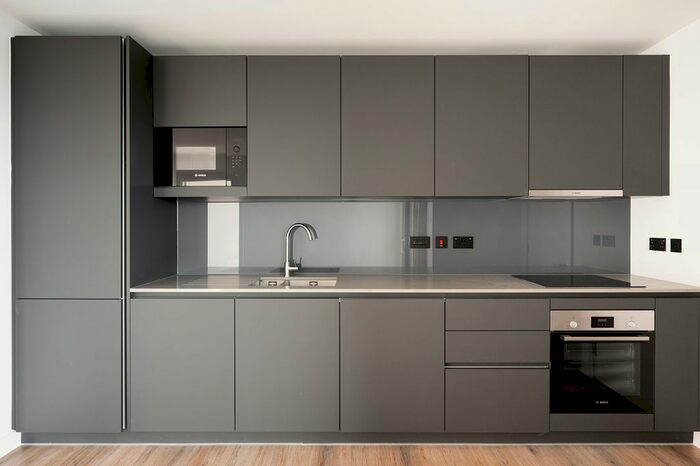 2 Bedroom Flat To Rent In Apartment - Riverstone Heights, London, E3