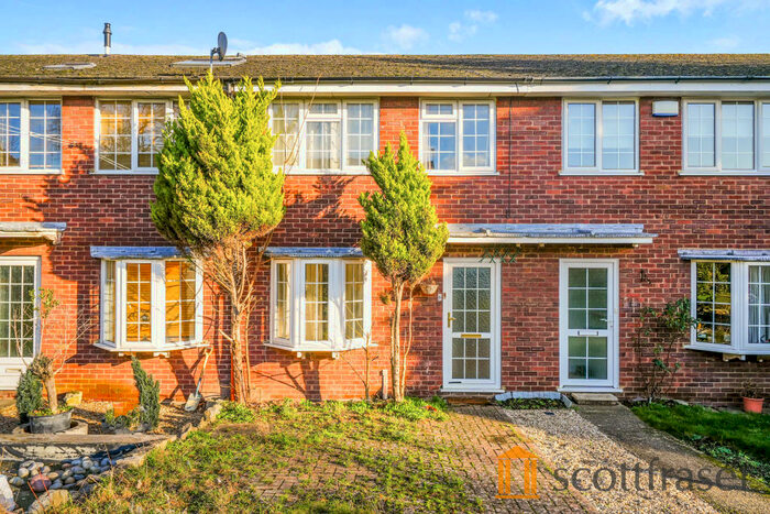 2 Bedroom Terraced House To Rent In Elm Tree Close, Littlemore, OX4