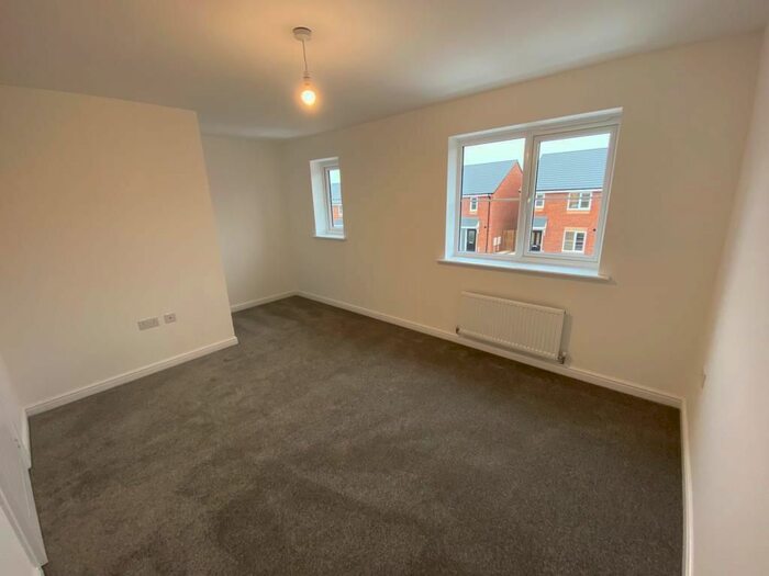 3 Bedroom Semi-Detached House To Rent In Carmelite Road, Yorkshire DL6