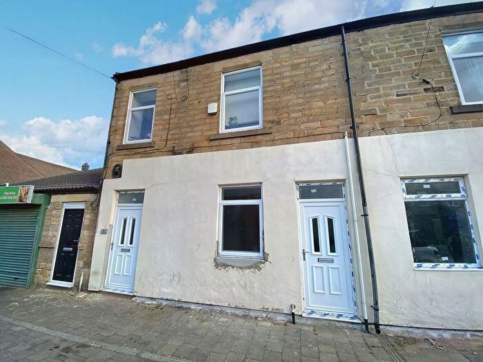 2 Bedroom Flat To Rent In Hobsons Buildings, Stanley, DH9