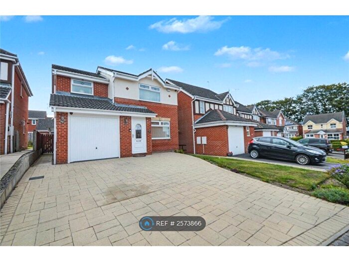 3 Bedroom Detached House To Rent In Tanglewood, Leeds, LS11